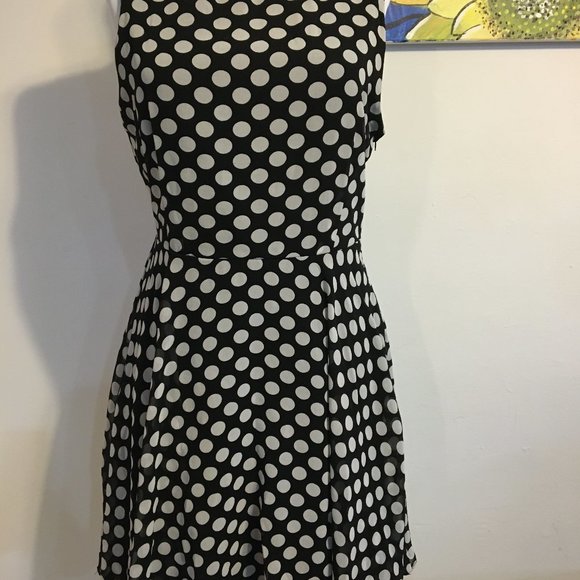 Forever 21 keyhole back Black/White dot dress - Picture 2 of 5